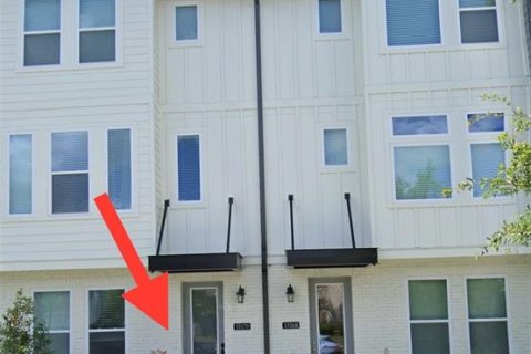 Townhouse in Orlando, Florida 3 bedrooms, 185.62 sq.m. № 2197557 - photo 2