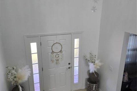 Casa en venta en Kissimmee, Florida, 4 dormitorios, 261.43 m2 № 2287365 - foto 3