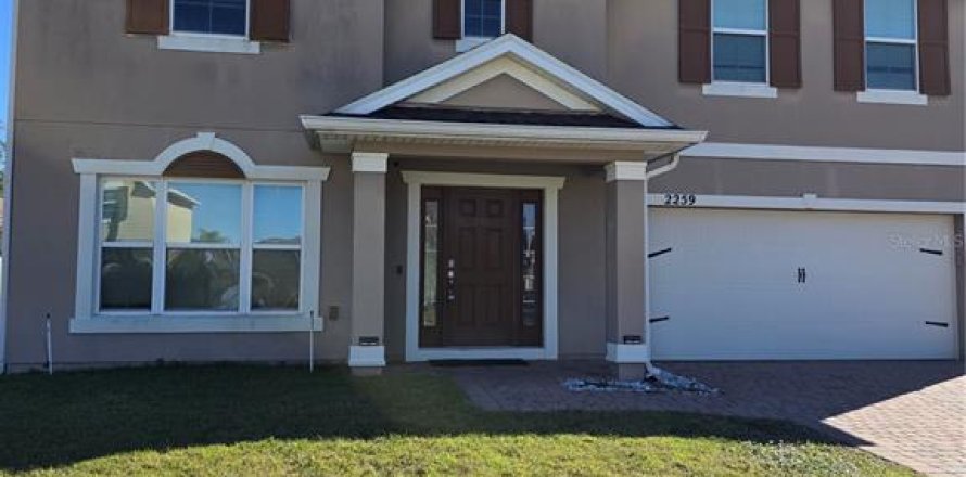 Casa en Kissimmee, Florida 4 dormitorios, 261.43 m2 № 2287365