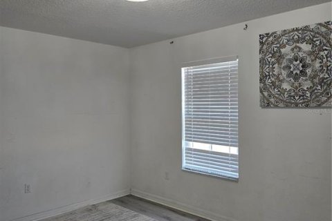 Casa en venta en Kissimmee, Florida, 4 dormitorios, 261.43 m2 № 2287365 - foto 12