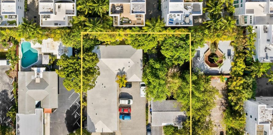 Commercial property in Fort Lauderdale, Florida № 2292742