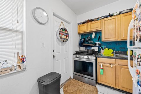Commercial property in Fort Lauderdale, Florida № 2292742 - photo 12