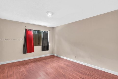 Copropriété à louer à Lauderhill, Floride: 2 chambres, 87.33 m2 № 2015713 - photo 24
