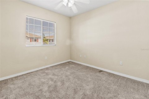 Townhouse in Palmetto, Florida 4 bedrooms, 241.92 sq.m. № 1772128 - photo 26