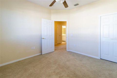 Townhouse in Palmetto, Florida 4 bedrooms, 241.92 sq.m. № 1772128 - photo 29