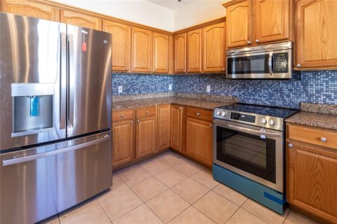 Townhouse in Palmetto, Florida 4 bedrooms, 241.92 sq.m. № 1772128 - photo 2