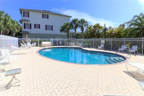 Townhouse in Palmetto, Florida 4 bedrooms, 241.92 sq.m. № 1772128 - photo 4