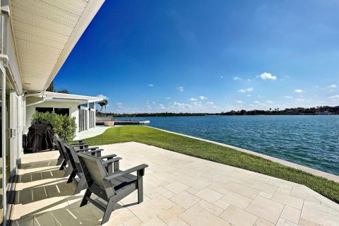 Casa en venta en Venice, Florida, 1 dormitorio, 109.44 m2 № 2231546 - foto 3