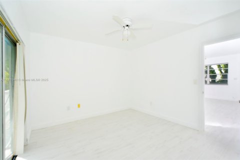 Appartement à louer à Miami Beach, Floride: 1 chambre, 48.31 m2 № 1931992 - photo 6