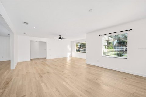 Villa ou maison à vendre à Ormond Beach, Floride: 3 chambres, 184.5 m2 № 2091580 - photo 25