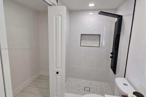 Villa ou maison à vendre à Oakland Park, Floride: 3 chambres, 95.88 m2 № 2025032 - photo 18