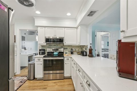 Casa en venta en Sun City Center, Florida, 2 dormitorios, 163.14 m2 № 1883882 - foto 15