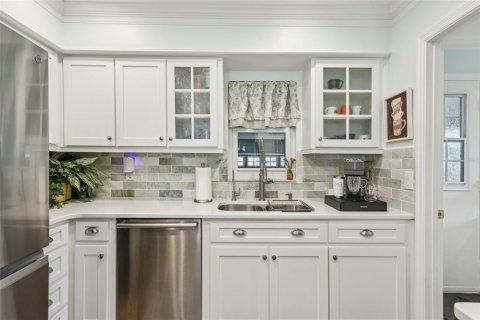 Casa en venta en Sun City Center, Florida, 2 dormitorios, 163.14 m2 № 1883882 - foto 17