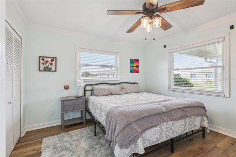 Casa en venta en Sun City Center, Florida, 2 dormitorios, 163.14 m2 № 1883882 - foto 28