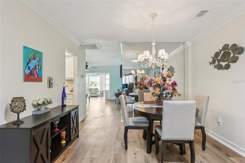 Casa en venta en Sun City Center, Florida, 2 dormitorios, 163.14 m2 № 1883882 - foto 14