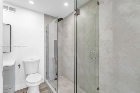 Снять в аренду кондоминиум в Майами, Флорида 1 спальня, 65.96м2, № 2048305 - фото 16