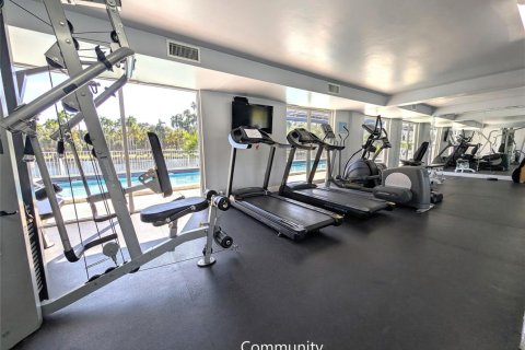 Condo in Miami, Florida, 1 bedroom  № 2082606 - photo 18