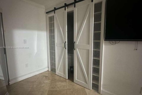Adosado en alquiler en Miami, Florida, 3 dormitorios, 133.78 m2 № 1974208 - foto 8