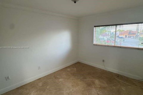 Adosado en alquiler en Miami, Florida, 3 dormitorios, 133.78 m2 № 1974208 - foto 14