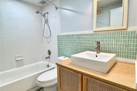 Copropriété à louer à Orlando, Floride: 2 chambres, 77.29 m2 № 2101483 - photo 8