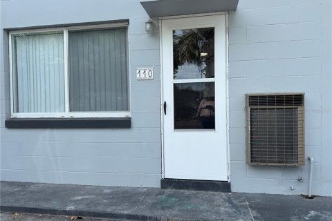 Copropriété à louer à Orlando, Floride: 2 chambres, 77.29 m2 № 2101483 - photo 2