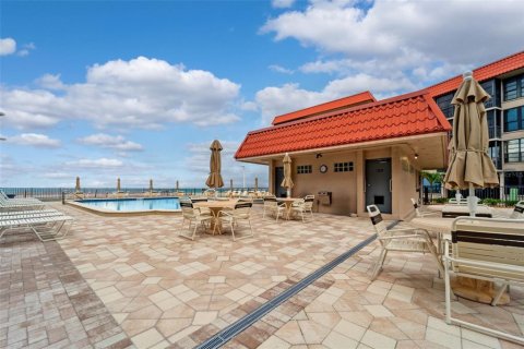 Condo in Redington Shores, Florida, 2 bedrooms  № 1843478 - photo 26