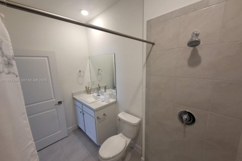 Снять в аренду таунхаус в Флорида-Сити, Флорида 3 спальни, 136.19м2, № 1990721 - фото 17