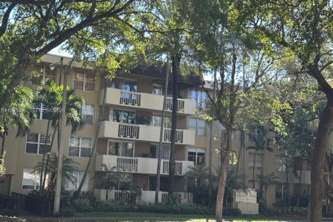 Кондоминиум с 1 спальней в Норт-Майами, Флорида № 2052684