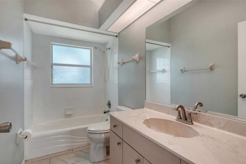 Снять в аренду виллу или дом в Сарасота, Флорида 1 комната, 181.9м2, № 1905512 - фото 28