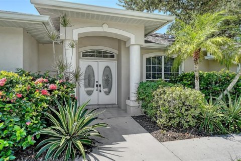 Снять в аренду виллу или дом в Сарасота, Флорида 1 комната, 181.9м2, № 1905512 - фото 3