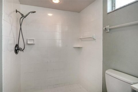 Снять в аренду виллу или дом в Сарасота, Флорида 1 комната, 181.9м2, № 1905512 - фото 24