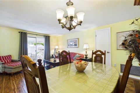 Casa en venta en Clearwater, Florida, 2 dormitorios, 97.83 m2 № 2209324 - foto 23