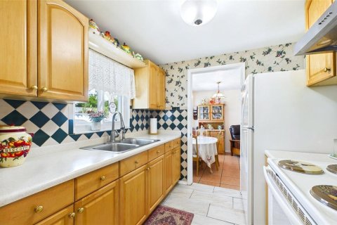 Casa en venta en Clearwater, Florida, 2 dormitorios, 97.83 m2 № 2209324 - foto 16