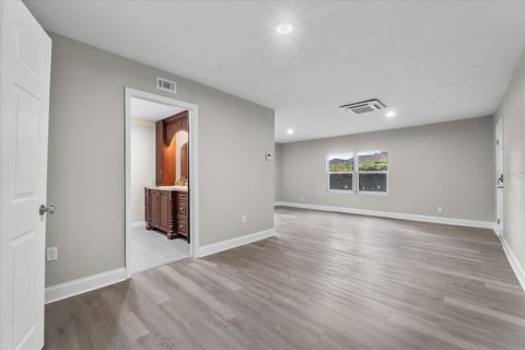 Casa en venta en Auburndale, Florida, 3 dormitorios, 169.83 m2 № 1906952 - foto 22