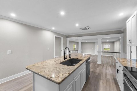 Casa en venta en Auburndale, Florida, 3 dormitorios, 169.83 m2 № 1906952 - foto 14