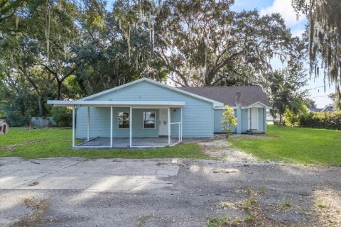 Casa en venta en Auburndale, Florida, 3 dormitorios, 169.83 m2 № 1906952 - foto 1