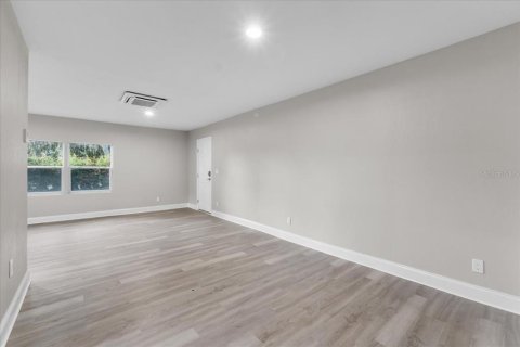 Casa en venta en Auburndale, Florida, 3 dormitorios, 169.83 m2 № 1906952 - foto 21