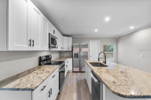 Casa en venta en Auburndale, Florida, 3 dormitorios, 169.83 m2 № 1906952 - foto 15