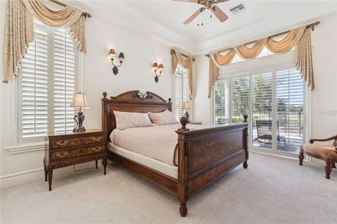 House in Four Corners, Florida 5 bedrooms, 417.04 sq.m. № 2207850 - photo 24