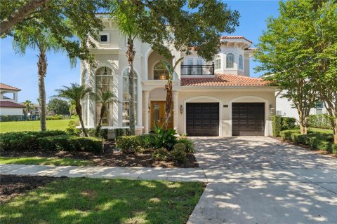 House in Four Corners, Florida 5 bedrooms, 417.04 sq.m. № 2207850 - photo 3
