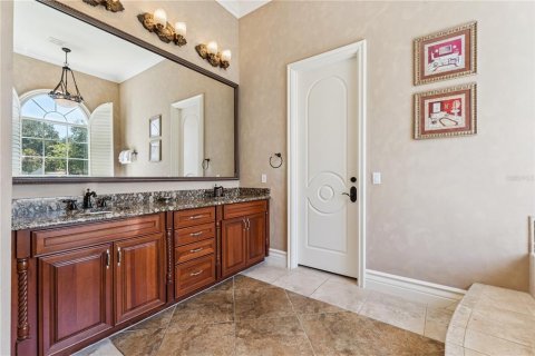 House in Four Corners, Florida 5 bedrooms, 417.04 sq.m. № 2207850 - photo 26