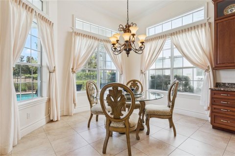 House in Four Corners, Florida 5 bedrooms, 417.04 sq.m. № 2207850 - photo 17
