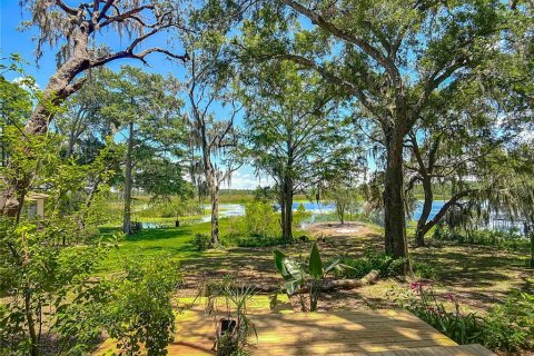 House in Floral City, Florida 5 bedrooms, 171.68 sq.m. № 1803428 - photo 2