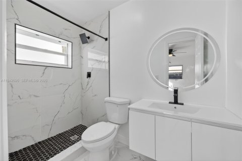 Купить виллу или дом в Майами, Флорида 4 спальни, 150.5м2, № 1999409 - фото 27