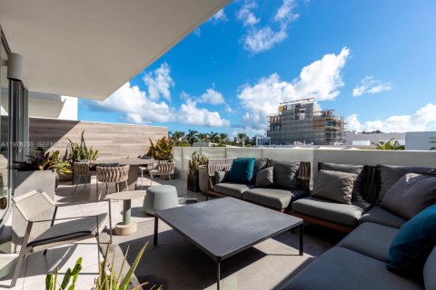Copropriété à louer à Miami Beach, Floride: 1 chambre, 72.46 m2 № 2042036 - photo 12