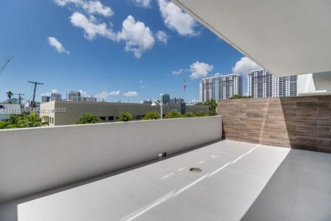 Copropriété à louer à Miami Beach, Floride: 1 chambre, 72.46 m2 № 2042036 - photo 23