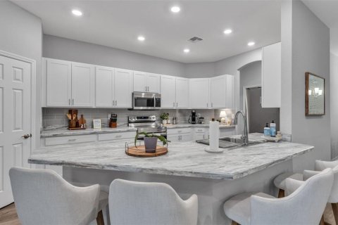Villa ou maison à vendre à Polk City, Floride: 4 chambres, 212.1 m2 № 2213556 - photo 13