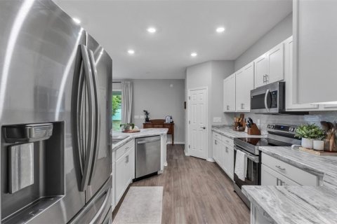 Villa ou maison à vendre à Polk City, Floride: 4 chambres, 212.1 m2 № 2213556 - photo 18