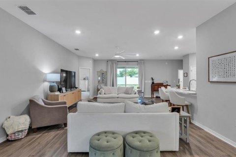 Villa ou maison à vendre à Polk City, Floride: 4 chambres, 212.1 m2 № 2213556 - photo 9