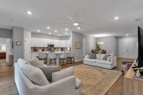 Villa ou maison à vendre à Polk City, Floride: 4 chambres, 212.1 m2 № 2213556 - photo 12